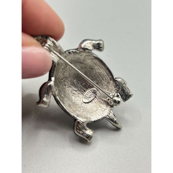 Kenneth Jay Lane KJL Turtle Pin Brooch Silver Tone Clear Crystals Black Enamel - Picture 7 of 9
